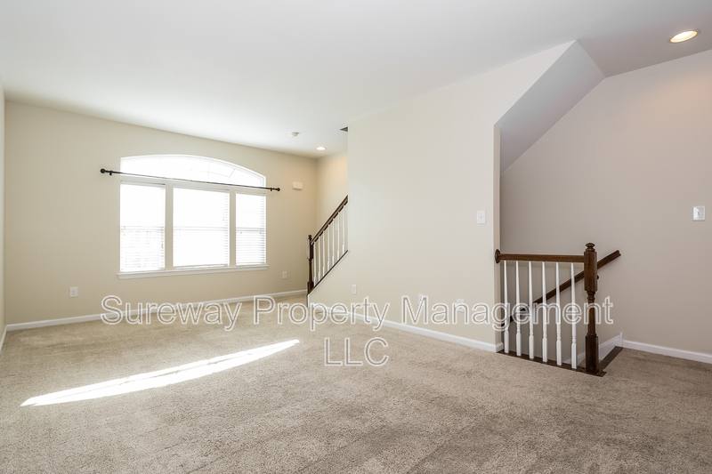 Townhouse for rent at 12 Stevens Court, Somerdale, NJ 08083