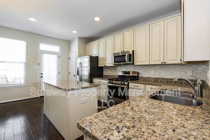 Townhouse for rent at 12 Stevens Court, Somerdale, NJ 08083
