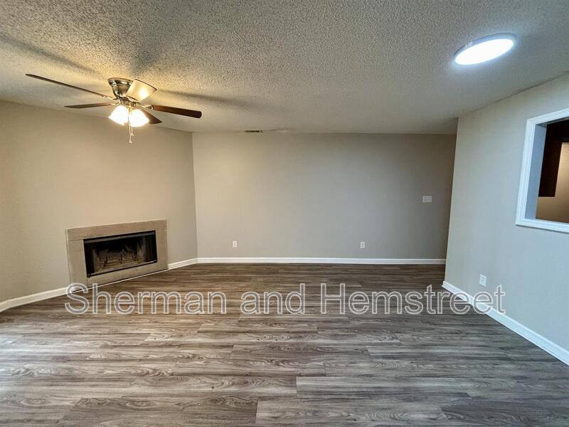 Apartment for rent at 212 Commons Dr, Evans, GA 30809