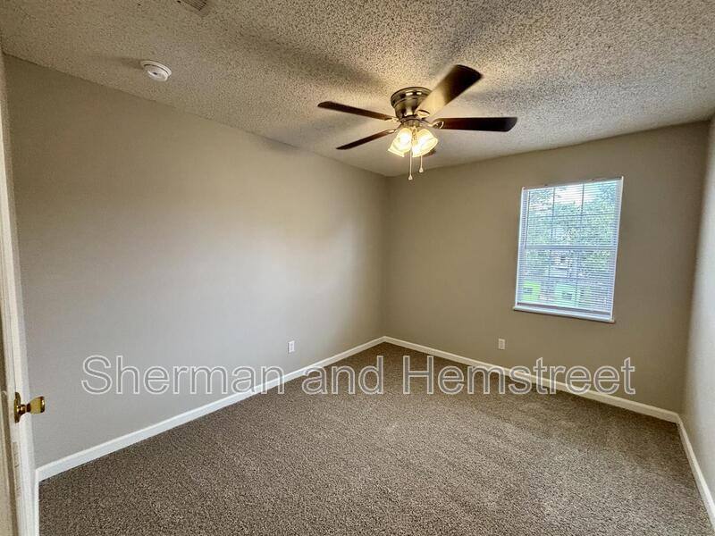 Apartment for rent at 212 Commons Dr, Evans, GA 30809