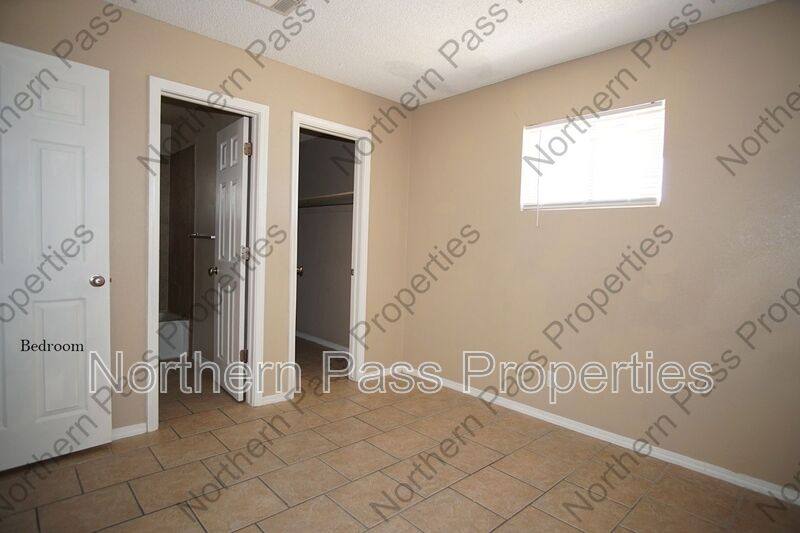 Apartment for rent at 8604 Lawson #3, El Paso, TX 79904