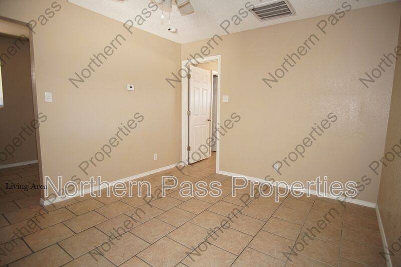 Apartment for rent at 8604 Lawson #3, El Paso, TX 79904