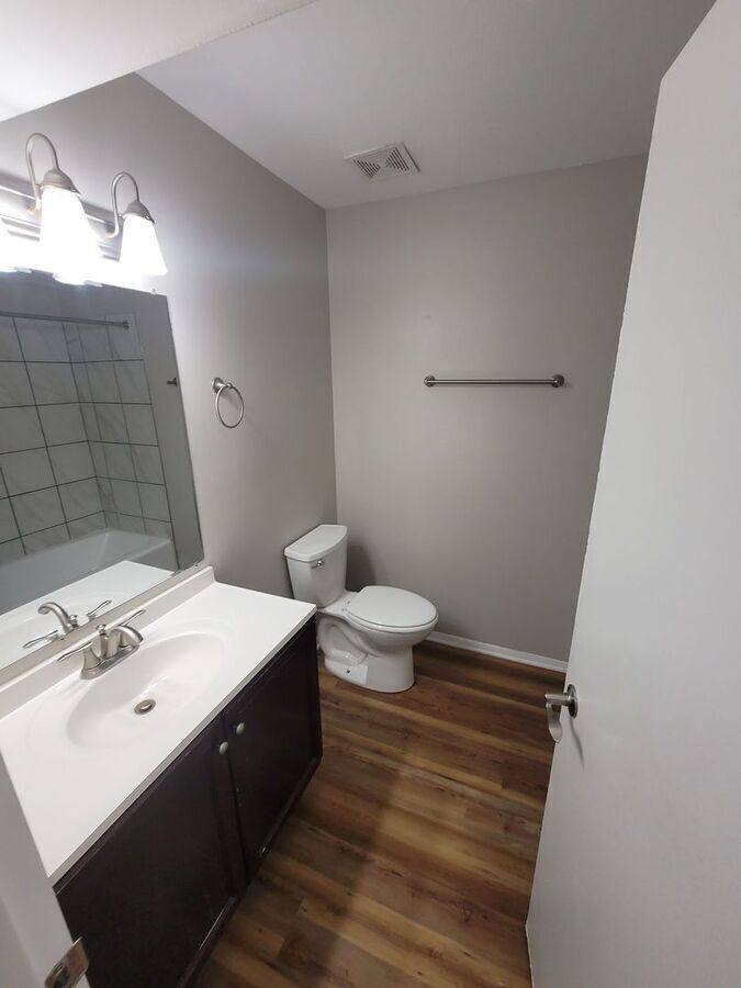 Apartment for rent at 127 Abbey Lane #C7, Chesterton, IN 46304