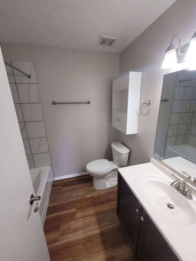 Apartment for rent at 127 Abbey Lane #C7, Chesterton, IN 46304