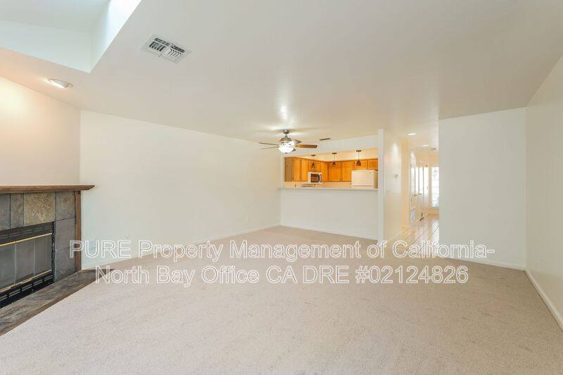 Townhouse for rent at 599 Spruce St, Santa Rosa, CA 95407