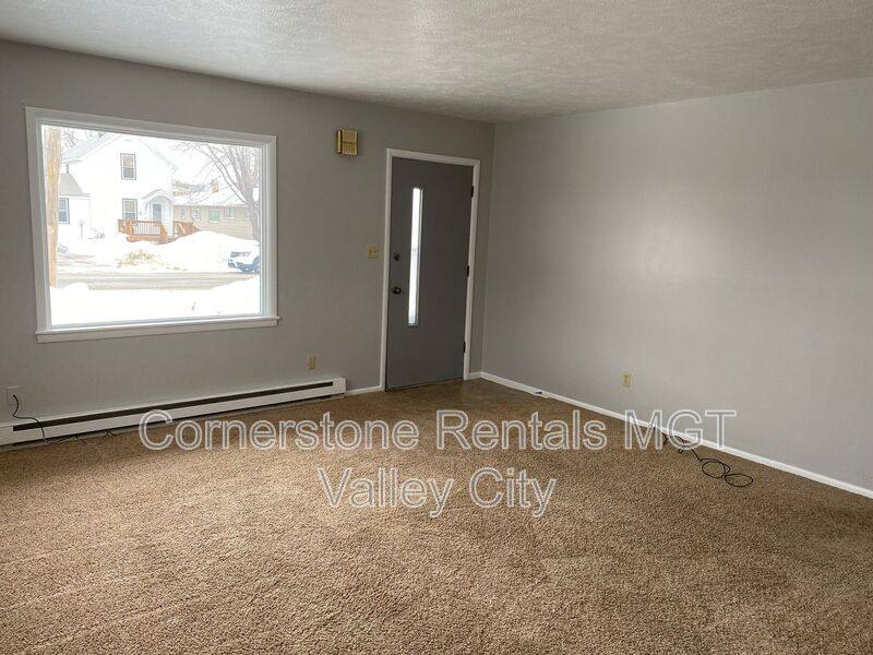 Apartment for rent at 825 3rd St SW, Valley City, ND 58072