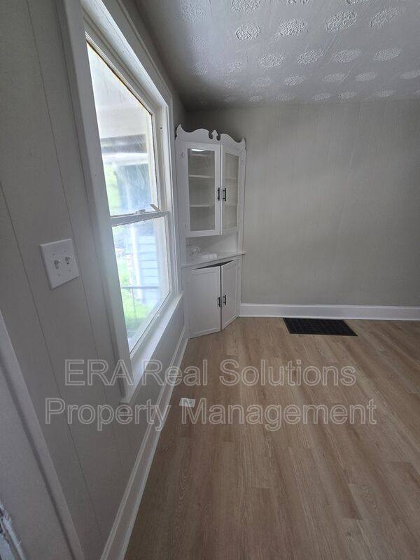 House for rent at 394 S Guilford Ave, Columbus, OH 43223