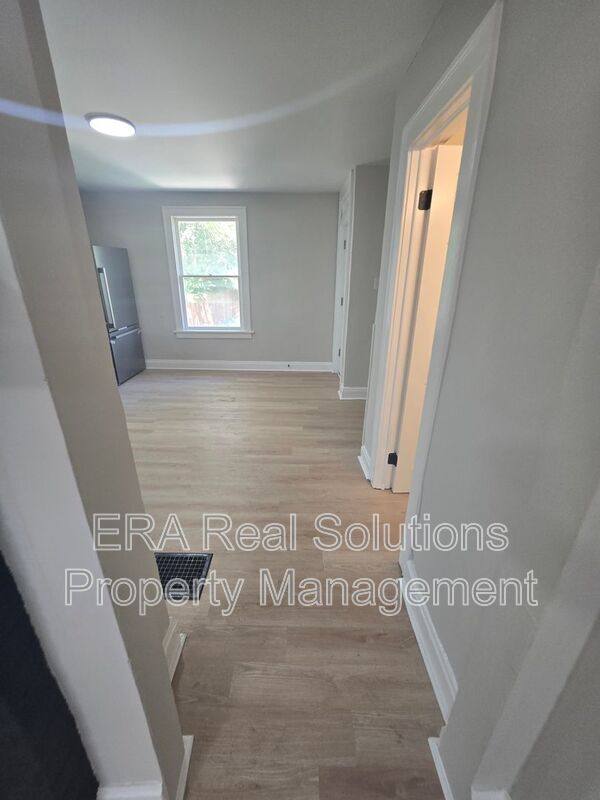 House for rent at 394 S Guilford Ave, Columbus, OH 43223