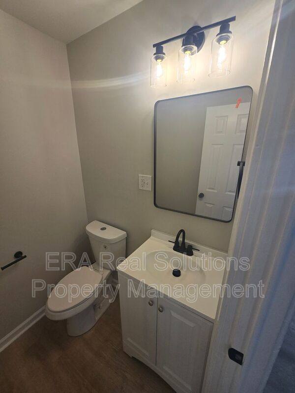 House for rent at 394 S Guilford Ave, Columbus, OH 43223