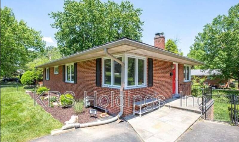 House for rent at 7110 Murray Lane, Annandale, VA 22003