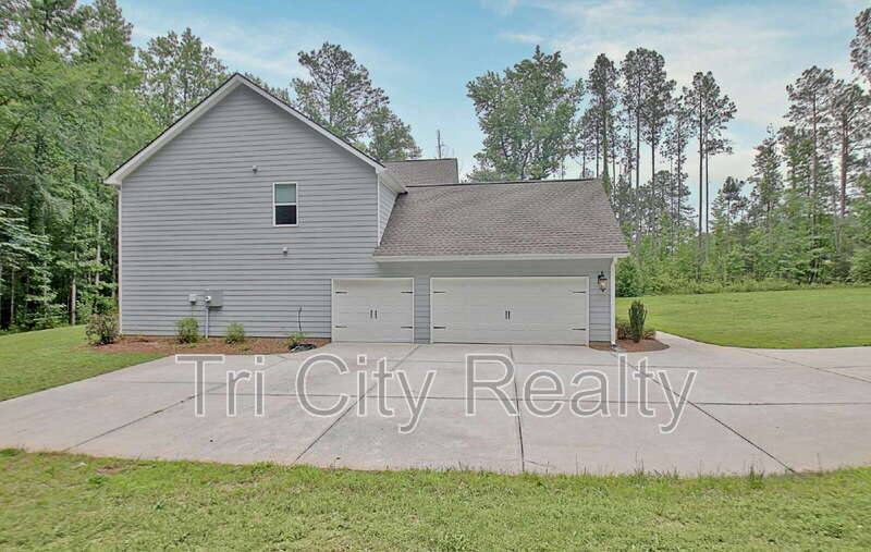 House for rent at 6230 Gordon Rd, Senoia, GA 30276