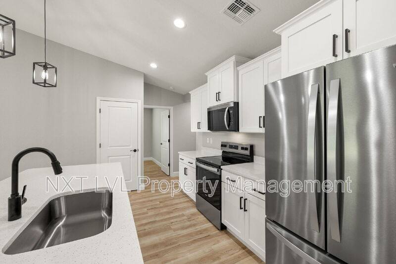 House for rent at 213 NW 5th St, Cape Coral, FL 33993