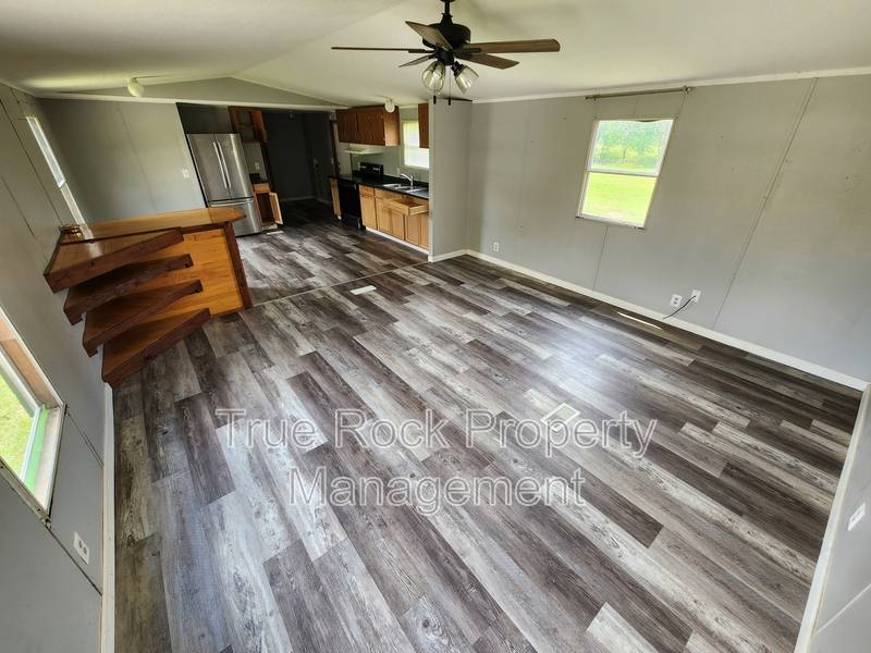 House for rent at 511 10th St, Francis, OK 74844