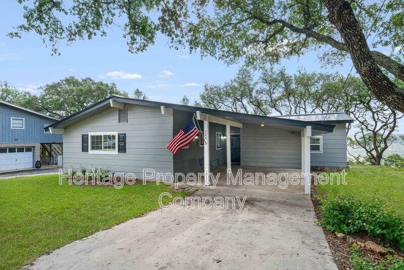 House for rent at 784 Hill Top Dr, Canyon Lake, TX 78133