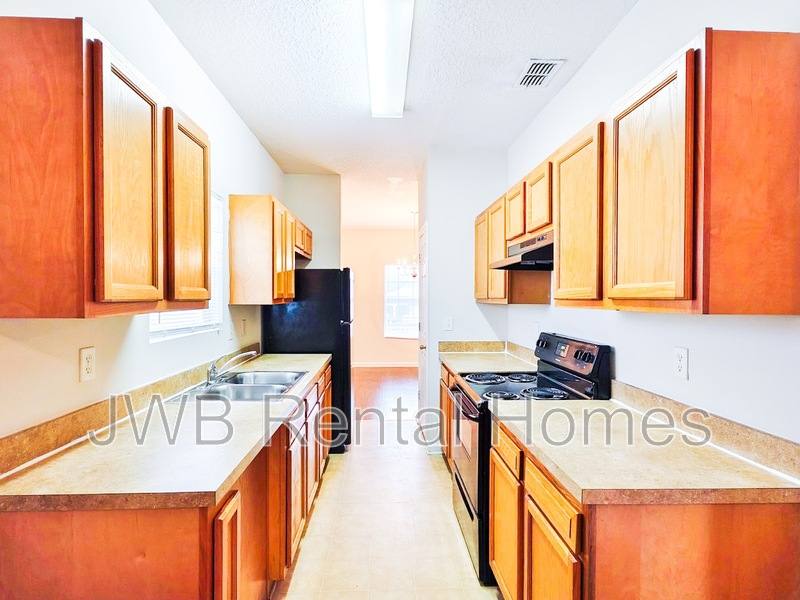 House for rent at 8450 Jasper Ave, Jacksonville, FL 32211