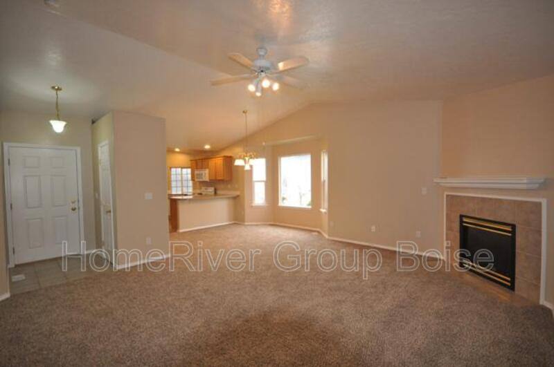 House for rent at 3044 N Sagefire Ave, Meridian, ID 83646