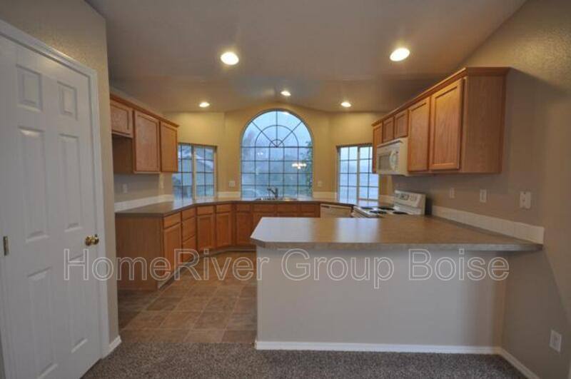 House for rent at 3044 N Sagefire Ave, Meridian, ID 83646