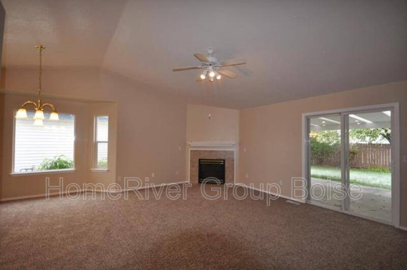 House for rent at 3044 N Sagefire Ave, Meridian, ID 83646