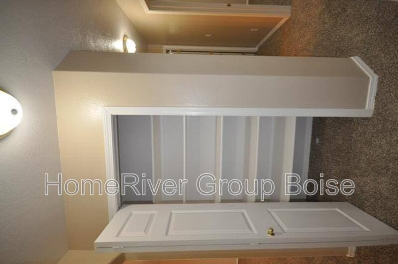 House for rent at 3044 N Sagefire Ave, Meridian, ID 83646