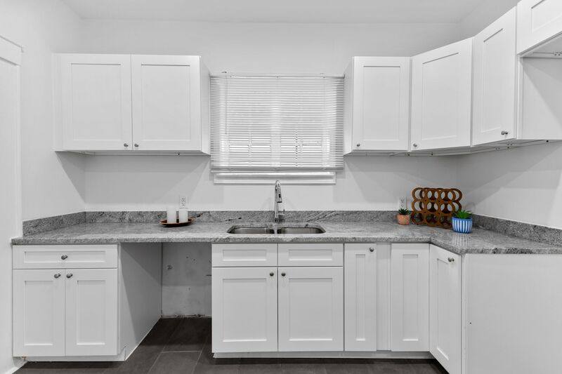 House for rent at 429 1 2 S Champion Ave, Columbus, OH 43205