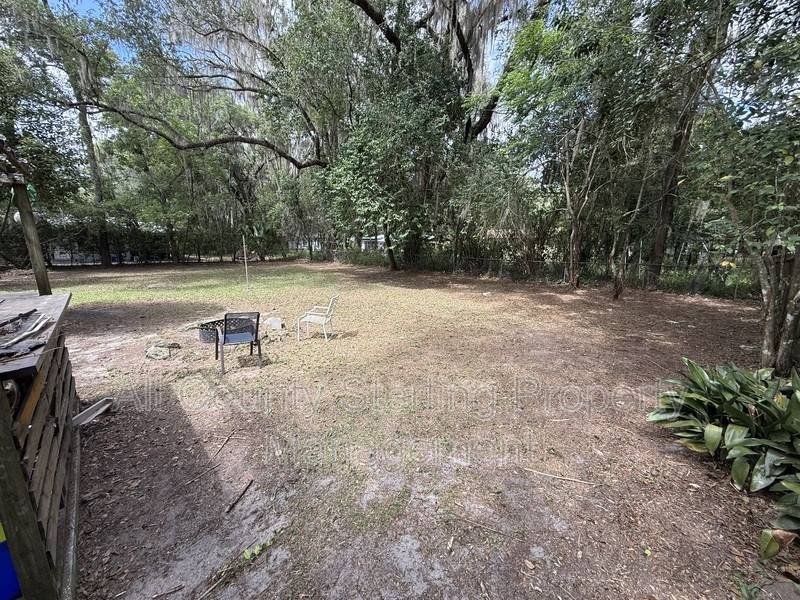 House for rent at 123 NW 26th St, Gainesville, FL 32607