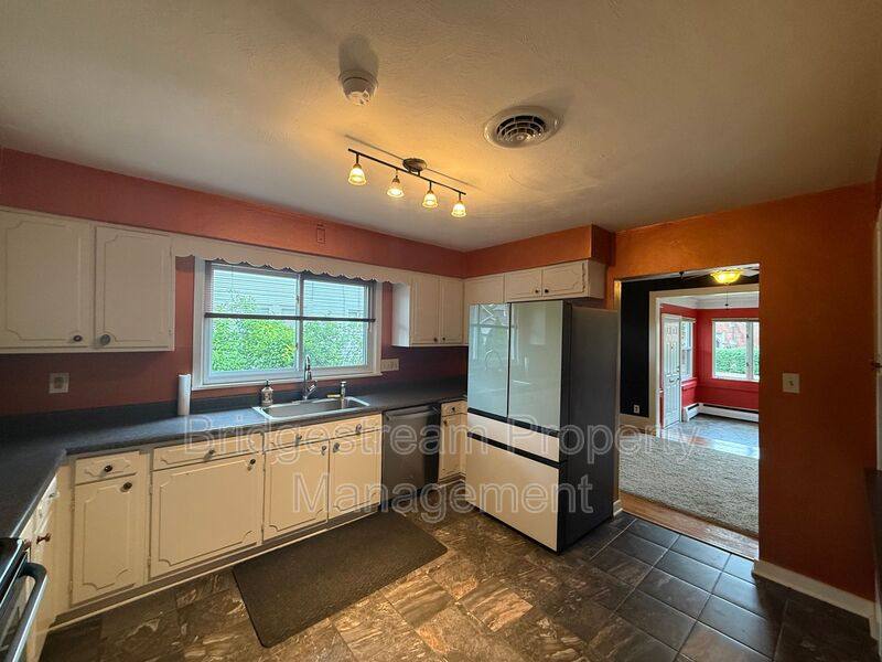 House for rent at 56 Telford Ave, Dayton, OH 45419