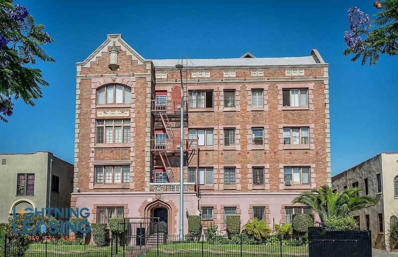 Apartment for rent at 1518 Wilton Place #415, Los Angeles, CA 90019