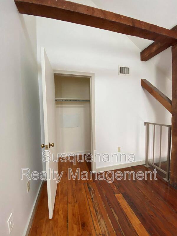 Apartment for rent at 402 W Frederick St, Lancaster, PA 17603