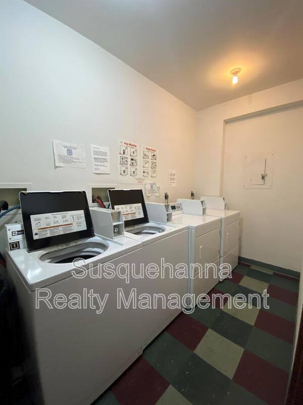 Apartment for rent at 402 W Frederick St, Lancaster, PA 17603