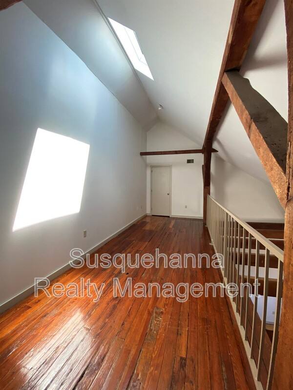 Apartment for rent at 402 W Frederick St, Lancaster, PA 17603