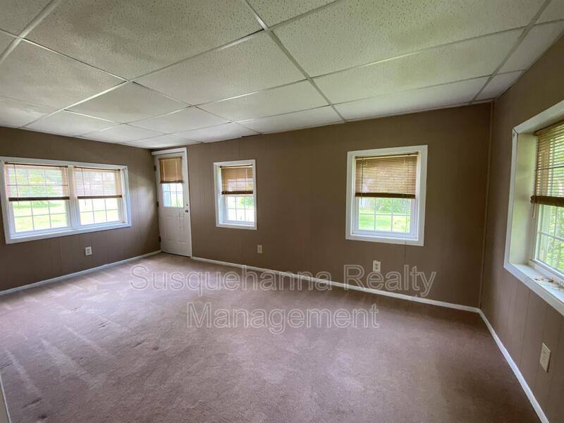House for rent at 3531 Rothsville Rd, Ephrata, PA 17522