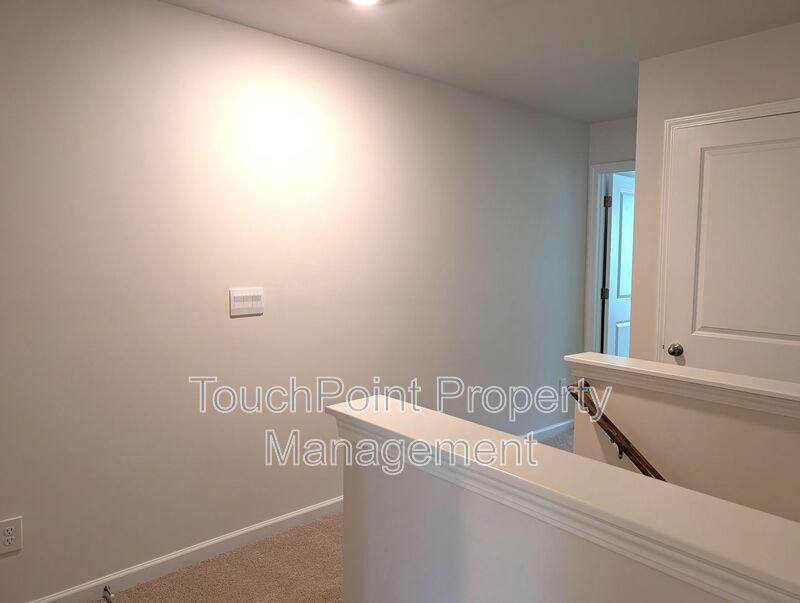Townhouse for rent at 5131 Hyrule Dr, Charlotte, NC 28262