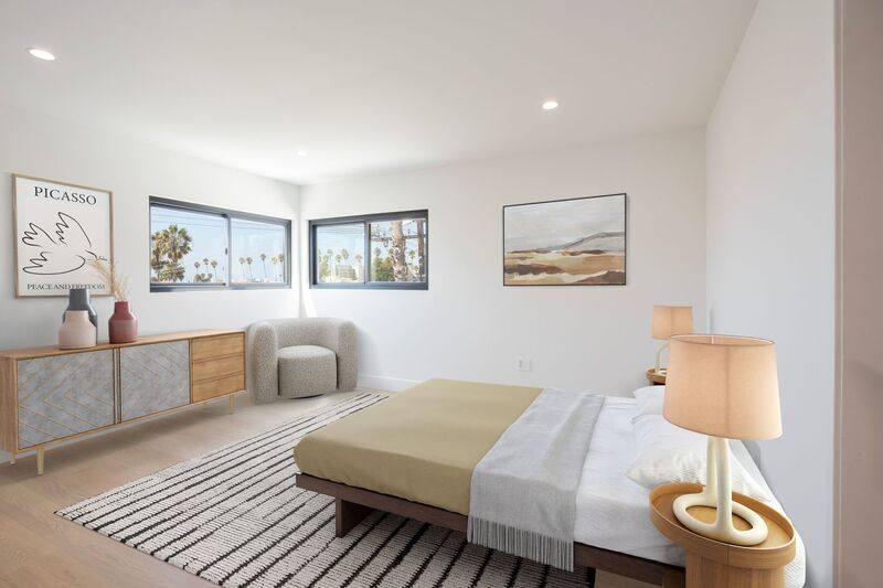 Apartment for rent at 2103 3rd St #7, Santa Monica, CA 90405