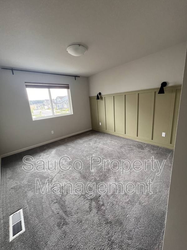 House for rent at 31407 NW Yorkshire St, North Plains, OR 97133