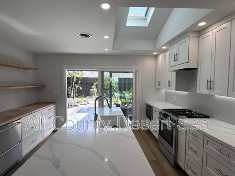 House for rent at 6922 Paula Circle, Huntington Beach, CA 92647
