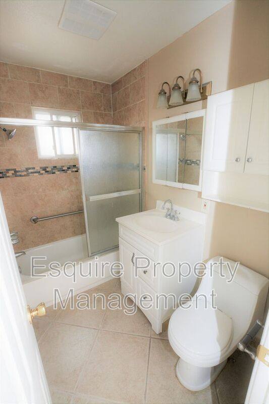 Apartment for rent at 154 E C St #D, Port Hueneme, CA 93041