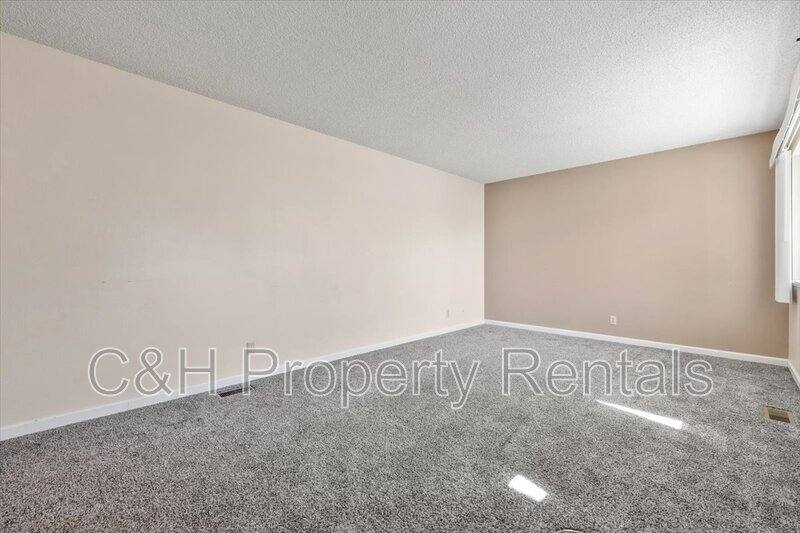 Apartment for rent at 2252 Ave C, Billings, MT 59102