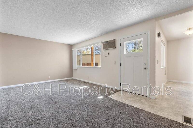 Apartment for rent at 2252 Ave C, Billings, MT 59102