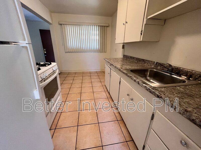 Apartment for rent at 212 Ford St #7, Ukiah, CA 95482