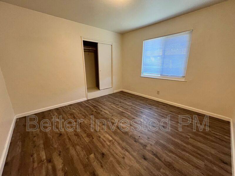 Apartment for rent at 212 Ford St #7, Ukiah, CA 95482