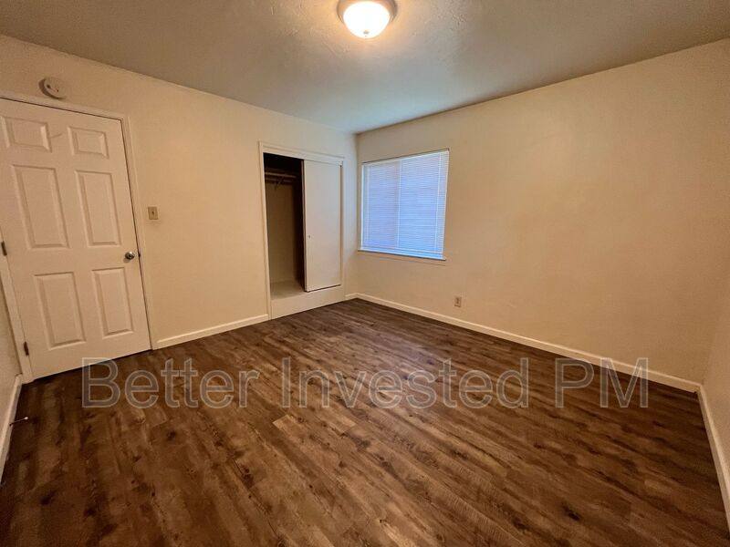 Apartment for rent at 212 Ford St #7, Ukiah, CA 95482