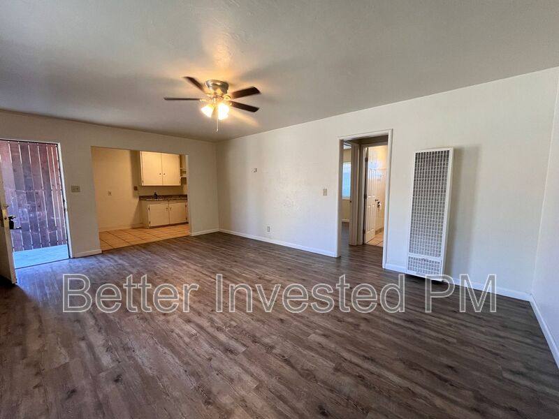 Apartment for rent at 212 Ford St #7, Ukiah, CA 95482