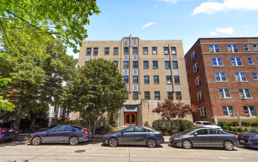 Condo for rent at 1727 R St NW #404, Washington, DC 20009