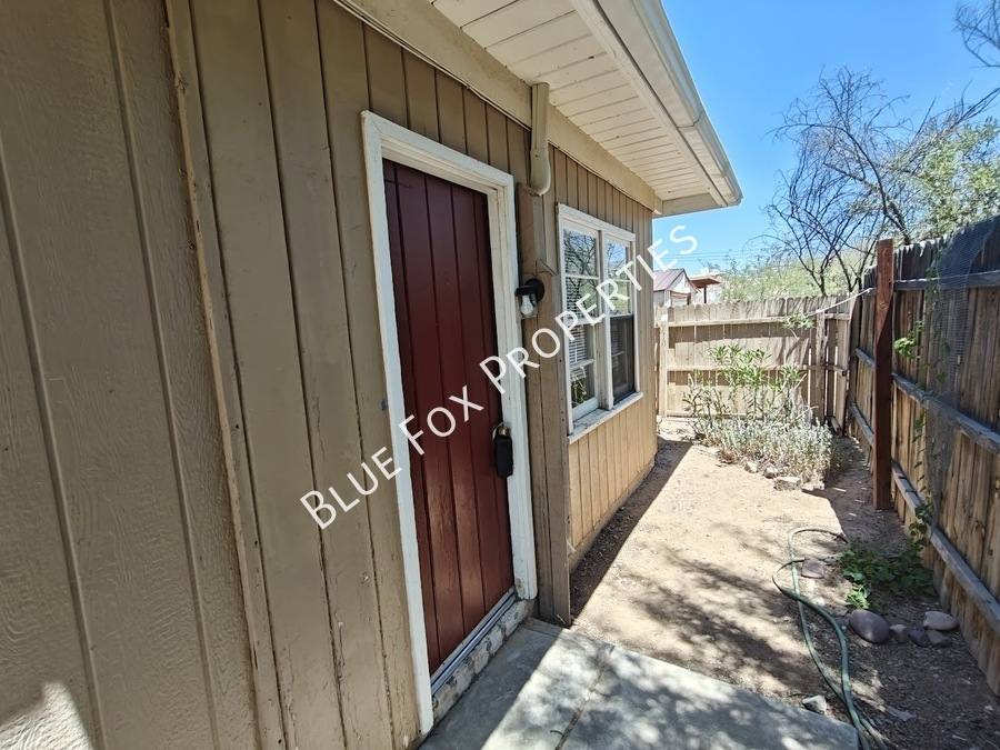 Townhouse for rent at 3241 E Bermuda St #2, Tucson, AZ 85716
