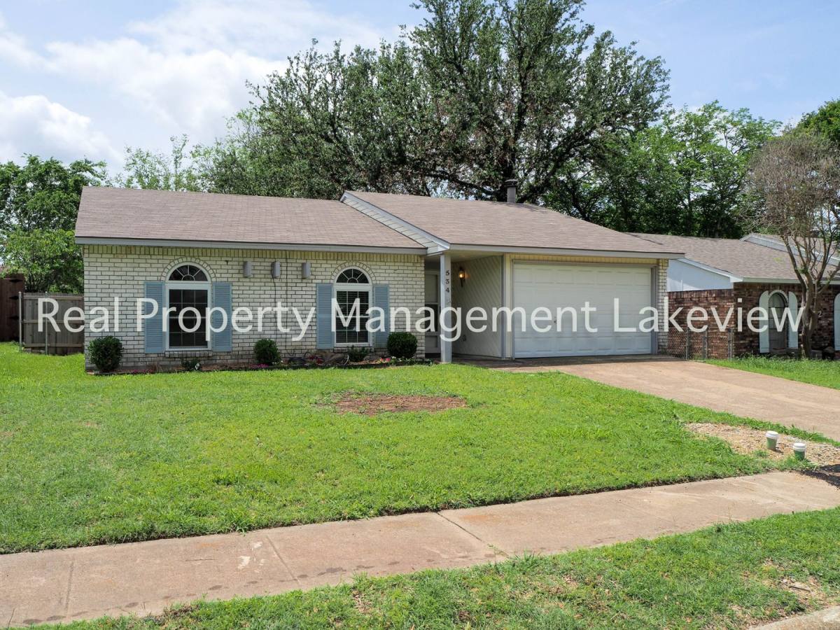 House for rent at 534 Oldbridge Dr, Allen, TX 75002