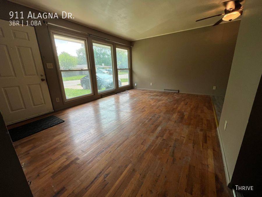 House for rent at 911 Alagna Dr, Champaign, IL 61821