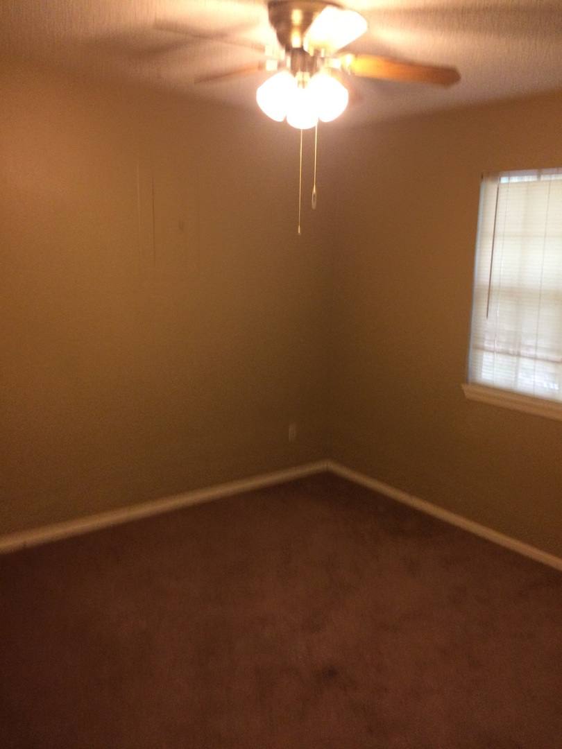 Apartment for rent at 13 W Ash St, Greenwood, AR 72936