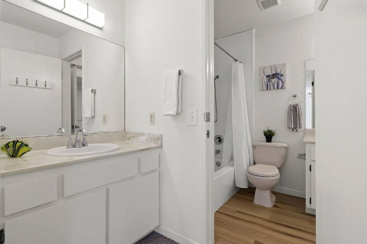 Condo for rent at 414 Colony Crest Dr, San Jose, CA 95123
