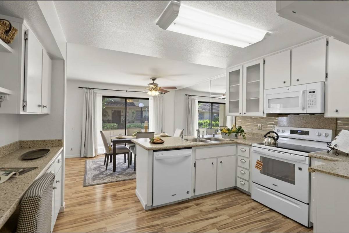 Condo for rent at 414 Colony Crest Dr, San Jose, CA 95123