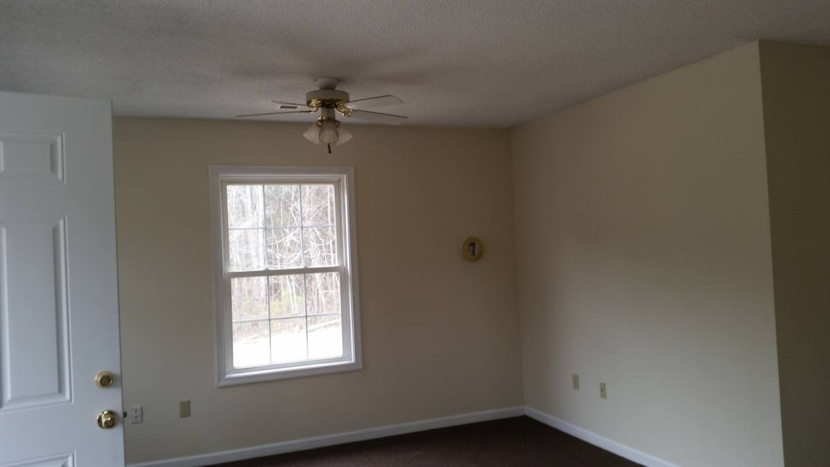 House for rent at 1434 Wades Point Rd, Elizabeth City, NC 27909